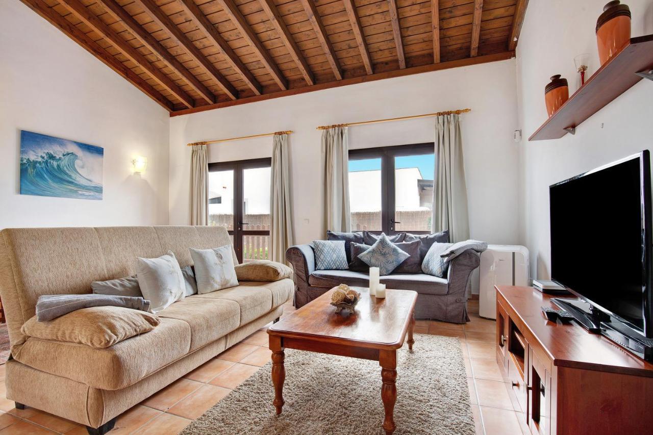 Villa Susana La Oliva Exterior photo