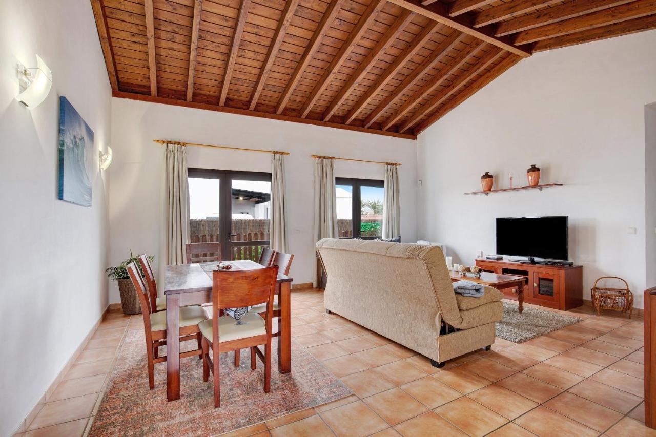 Villa Susana La Oliva Exterior photo